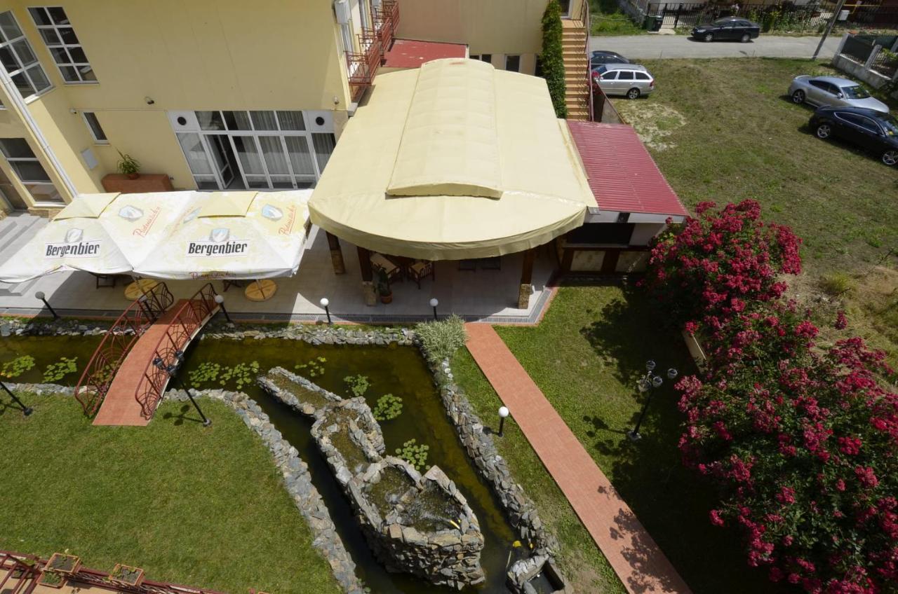 Hotel Intim Costinești Dış mekan fotoğraf